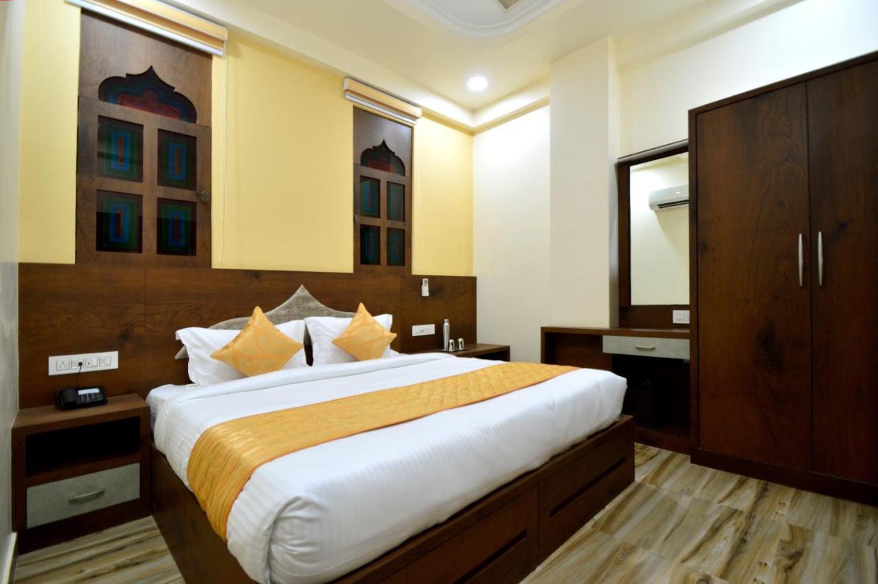 Kapish Home-All Pure Veg Jaipur Luaran gambar