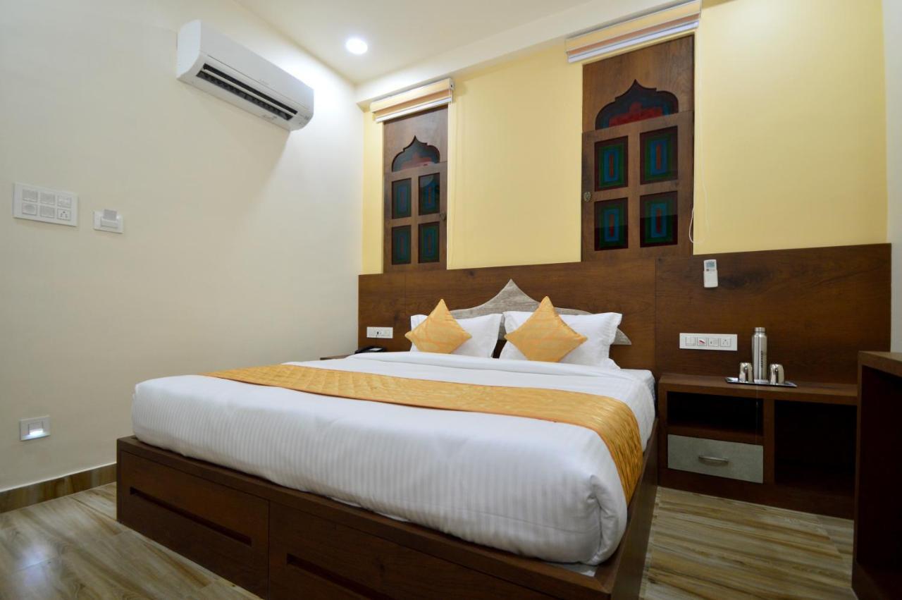 Kapish Home-All Pure Veg Jaipur Luaran gambar