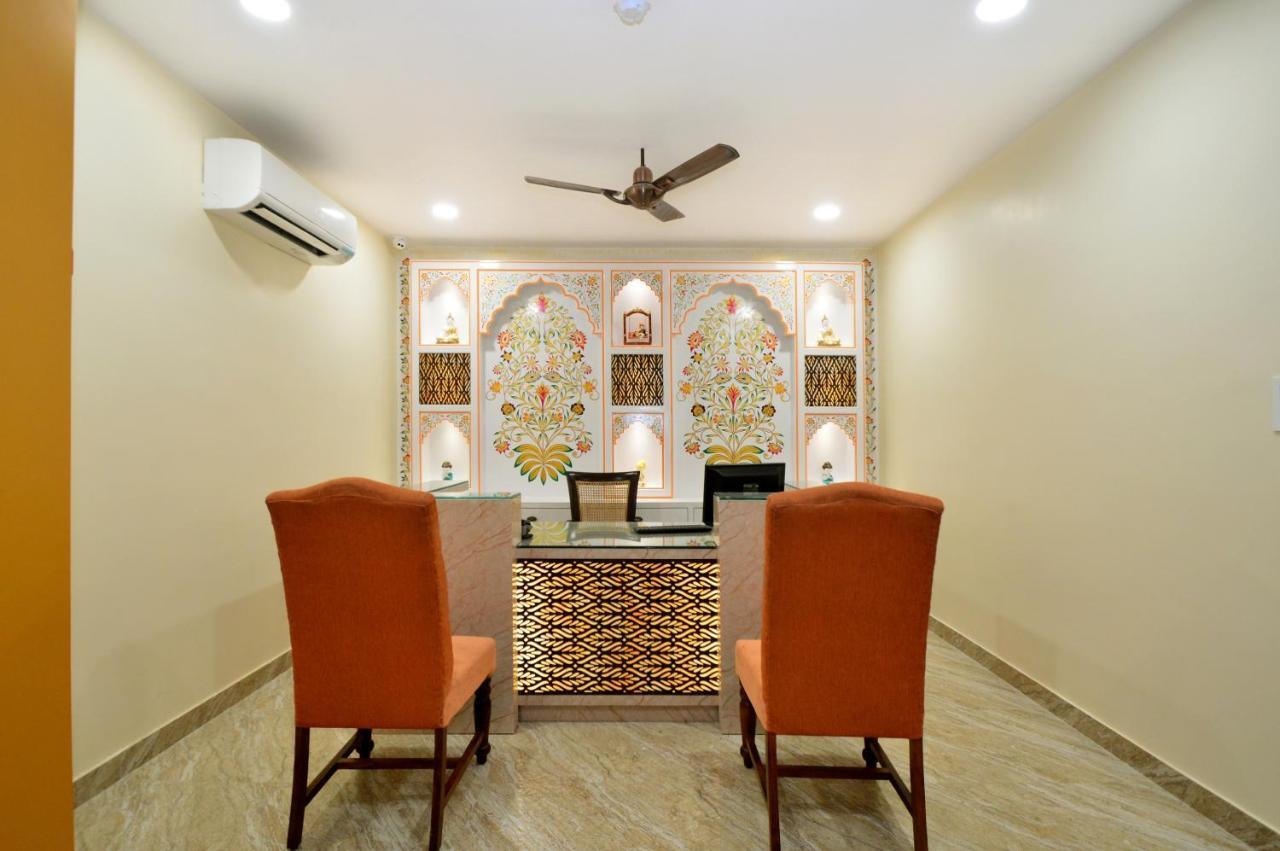 Kapish Home-All Pure Veg Jaipur Luaran gambar