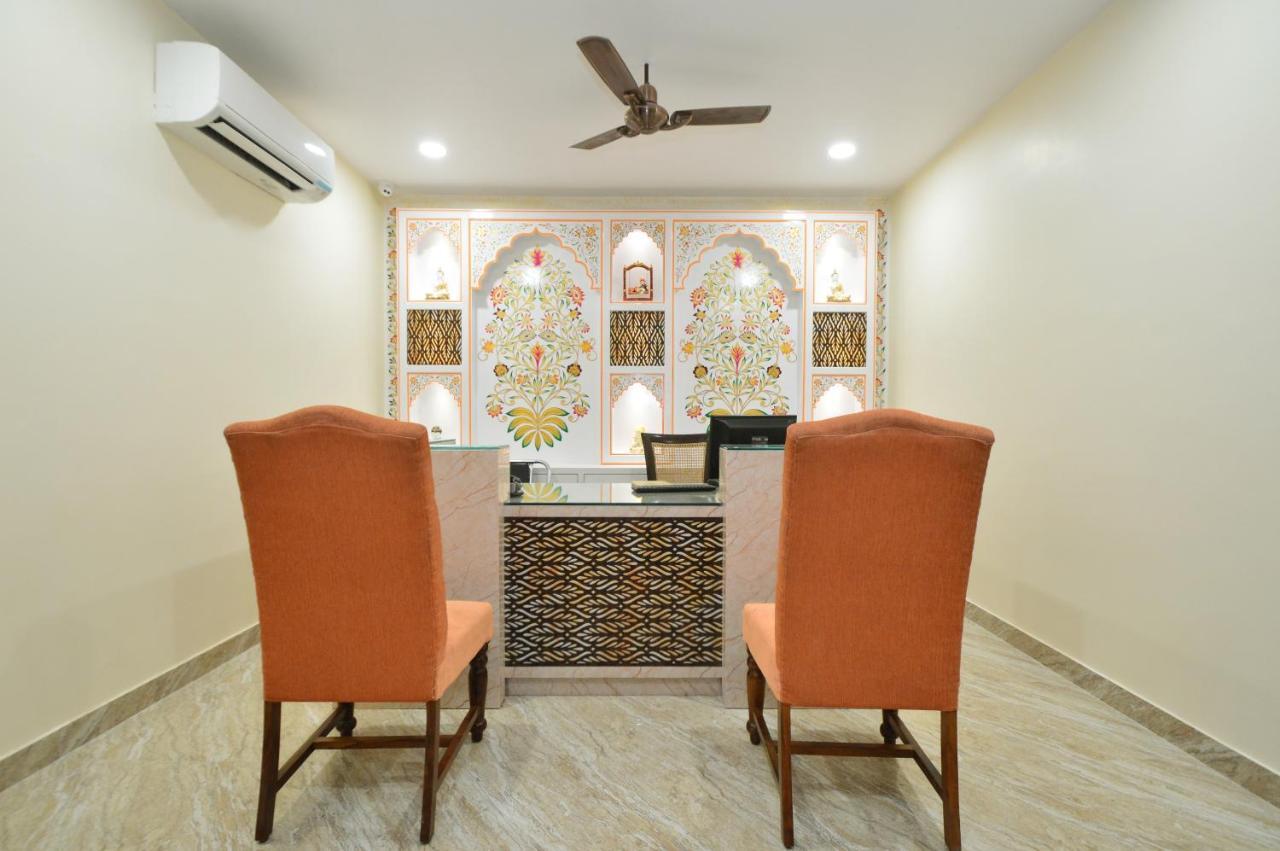 Kapish Home-All Pure Veg Jaipur Luaran gambar